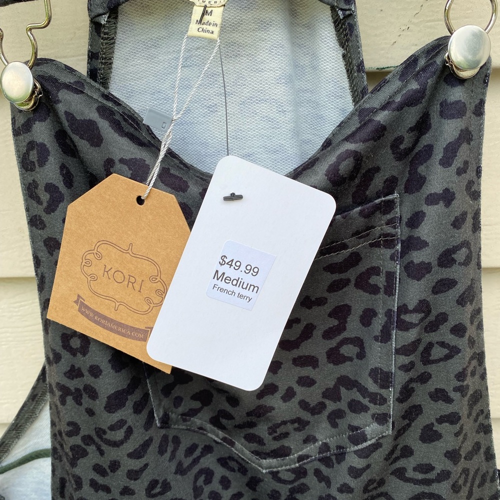 Kori Army Green Leopard Overalls/Romper sz. M - Picture 9 of 9